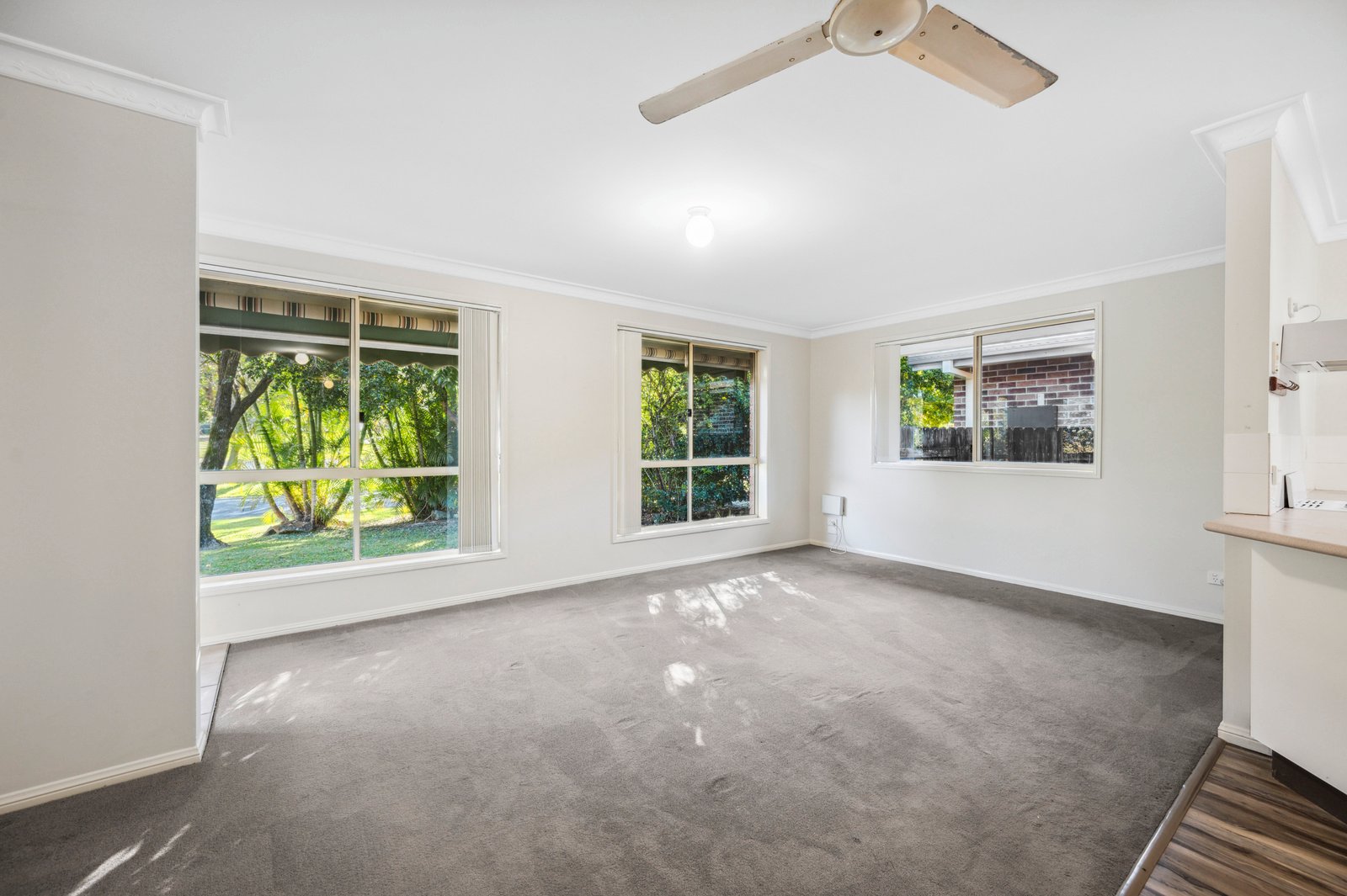9B Polwarth Drive COFFS HARBOUR 19