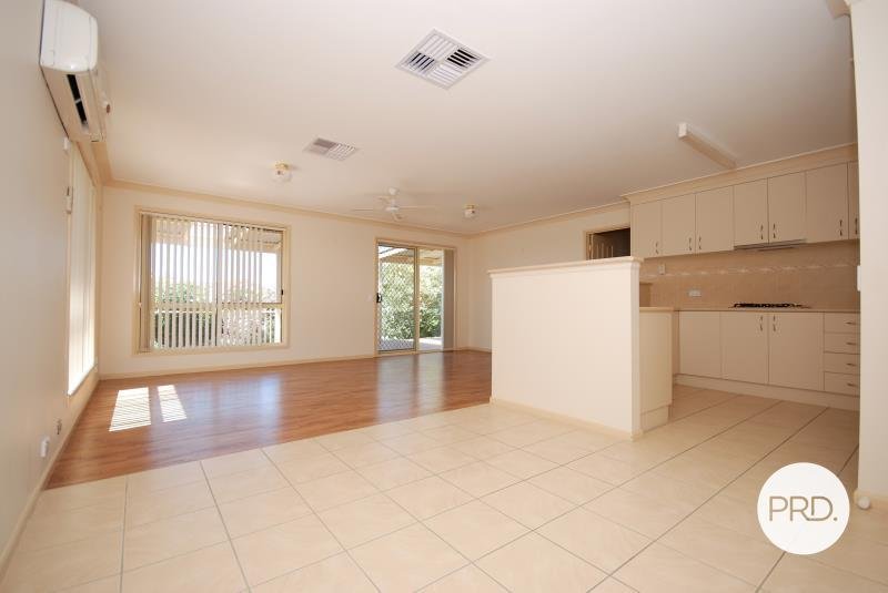 9B Stellway Close KOORINGAL 8