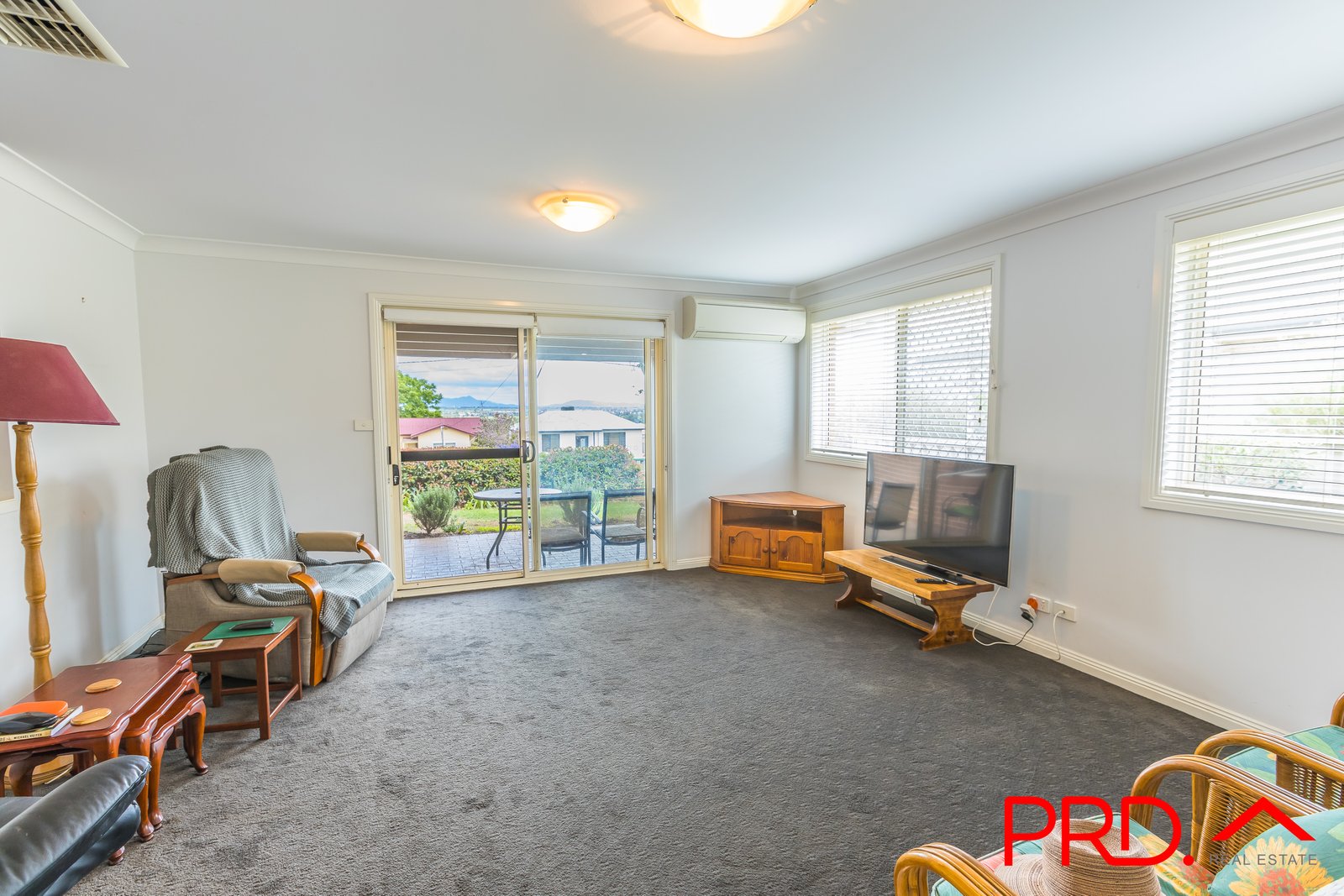 9B Warrumbungle Close TAMWORTH 4