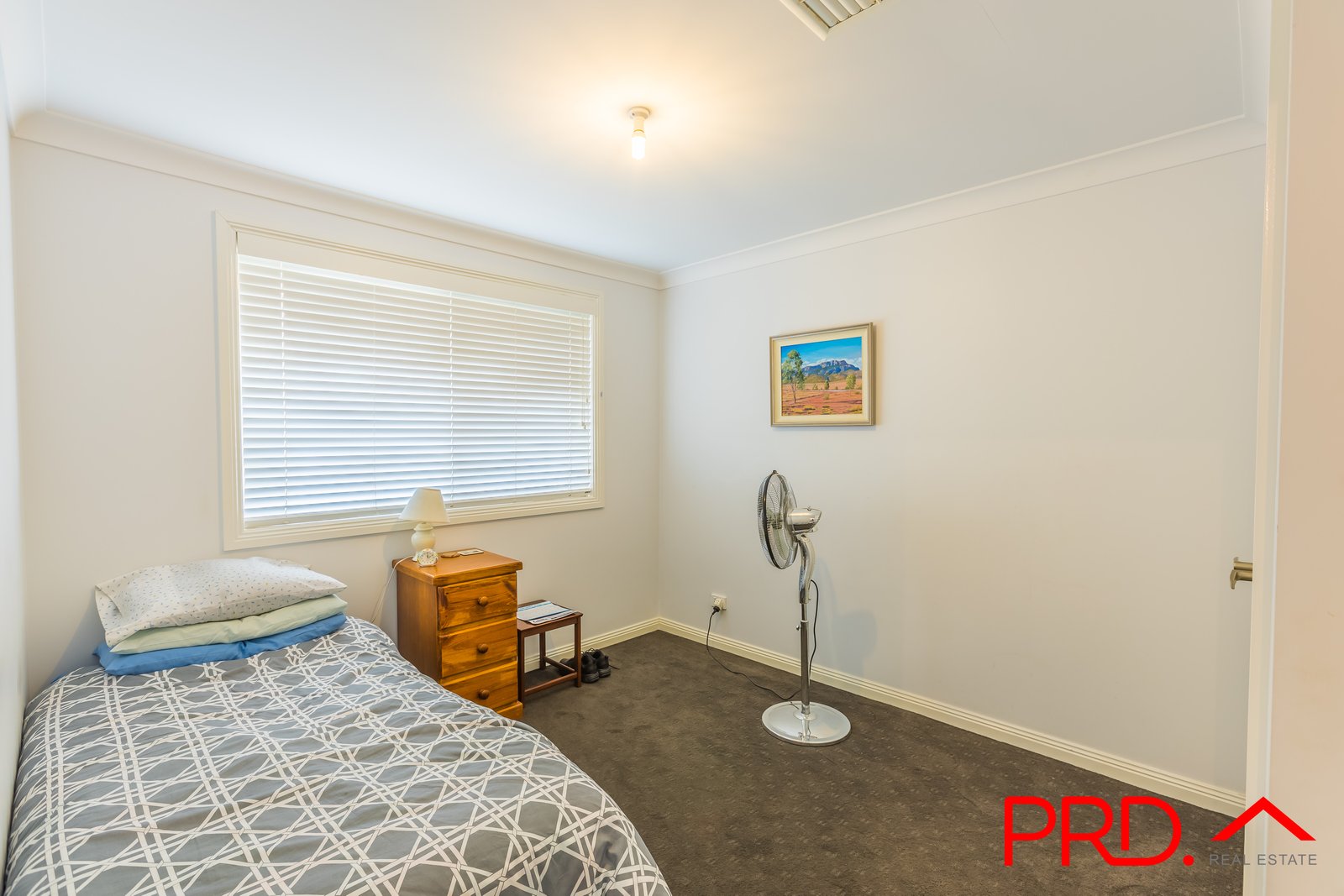 9B Warrumbungle Close TAMWORTH 9