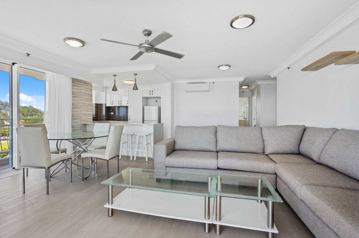 9C/3 Second Avenue Burleigh Heads 6