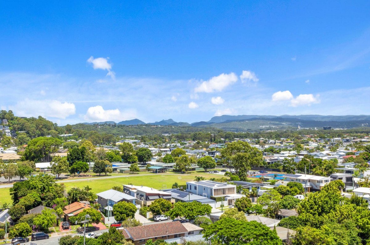 9C/3 Second Avenue Burleigh Heads 10