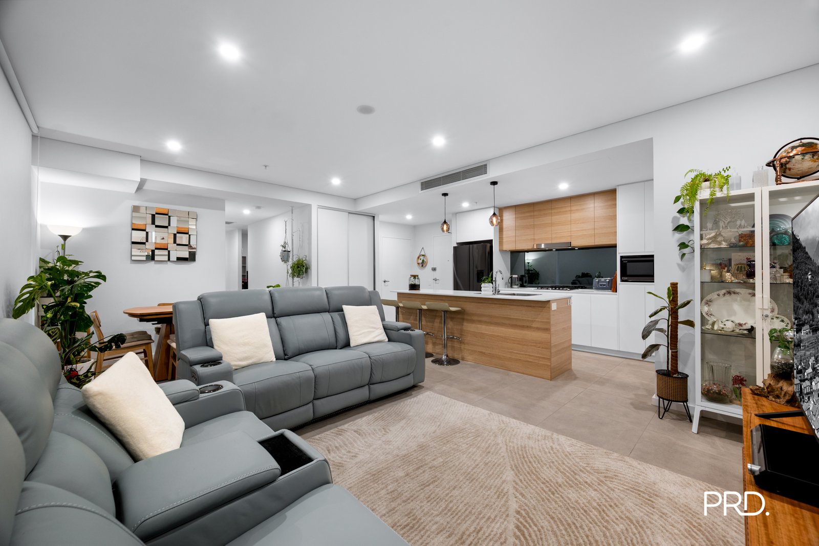 A107/90 Glenmore Ridge Drive GLENMORE PARK 3