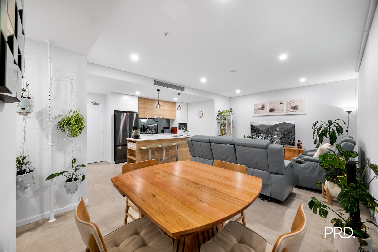 A107/90 Glenmore Ridge Drive GLENMORE PARK 4