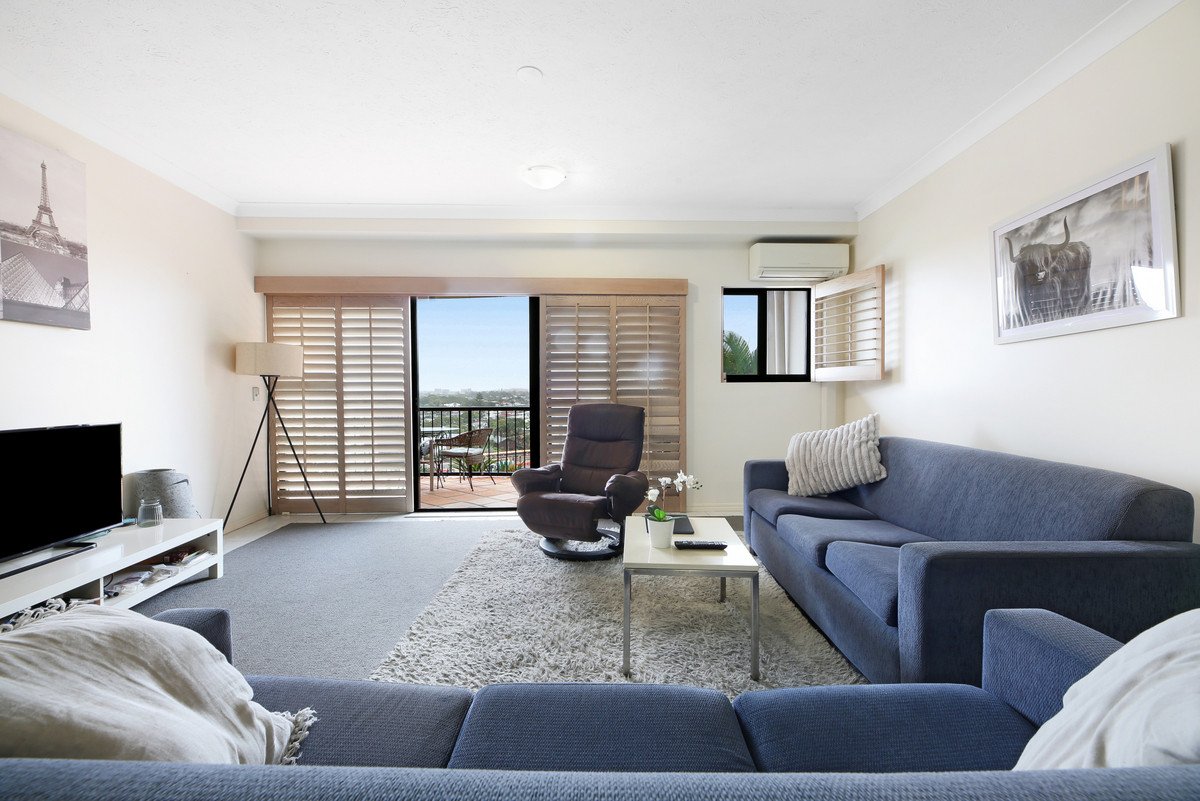 A17/1 Great Hall Drive Miami 2