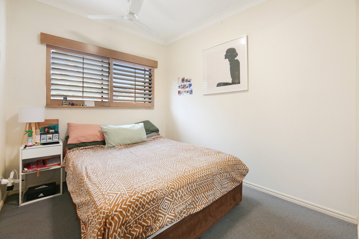 A17/1 Great Hall Drive Miami 11