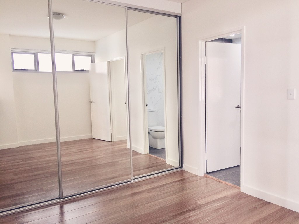 A204/40-50 Arncliffe St  WOLLI CREEK 5