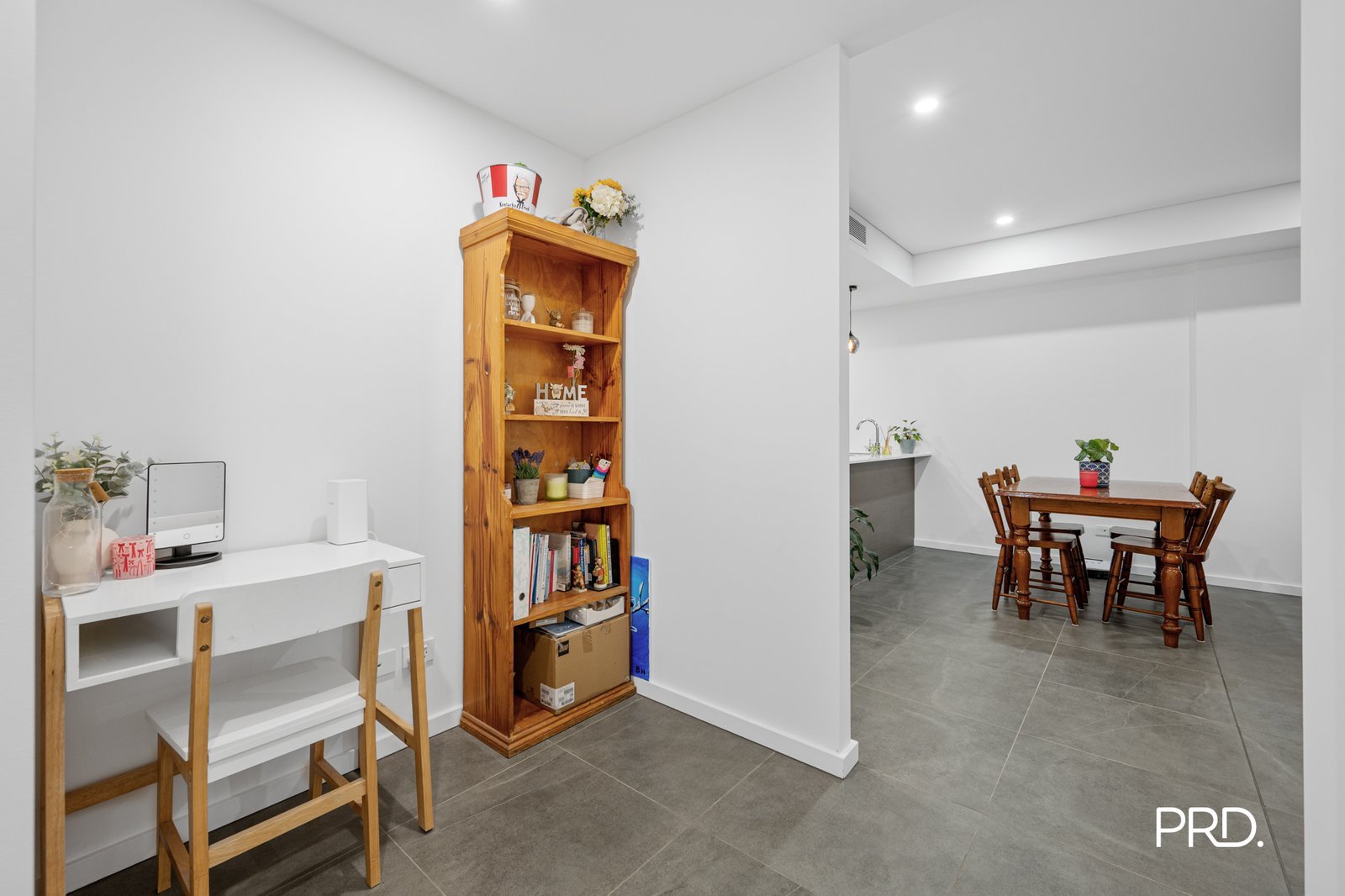 A211/90-98 Glenmore Ridge Drive Glenmore Park 9