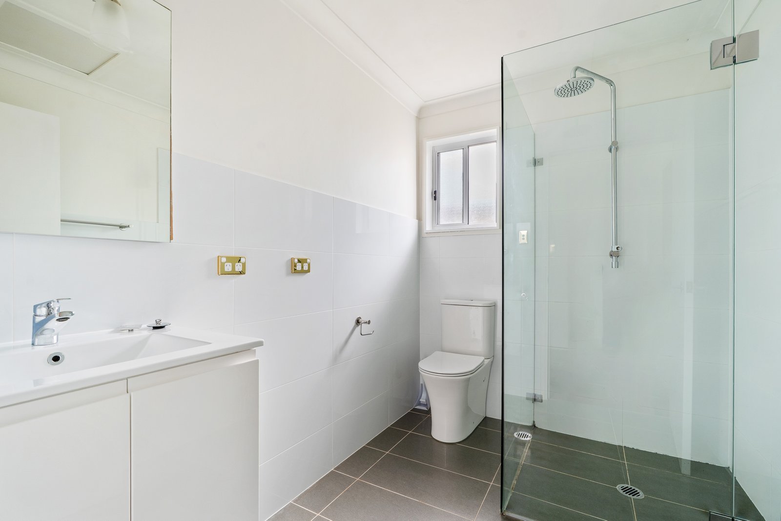 a/213 Wentworth Street PORT KEMBLA 5