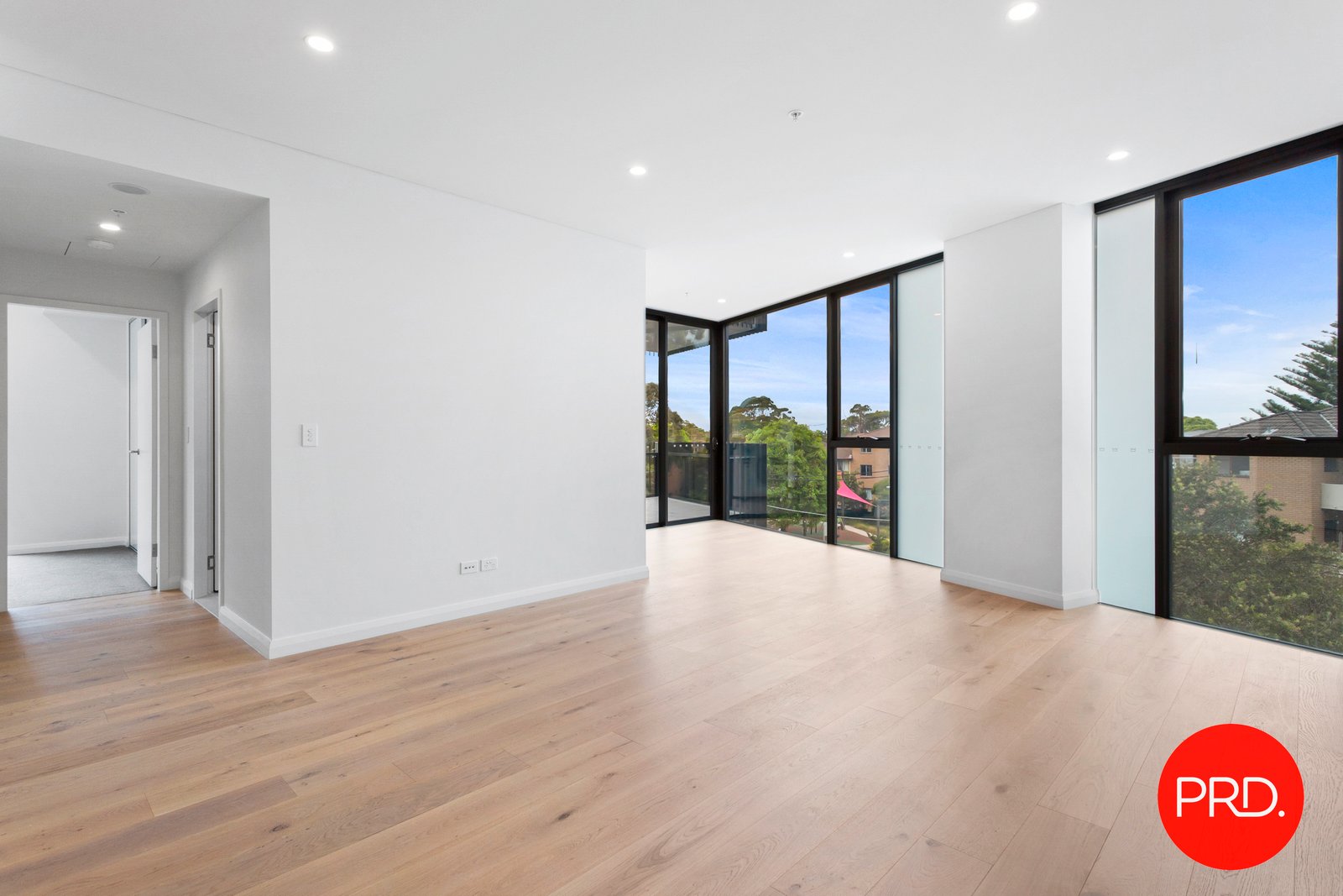 A218/1-3 Chapel Lane ROCKDALE 3