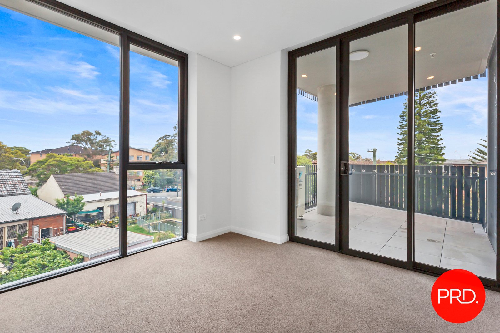 A218/1-3 Chapel Lane ROCKDALE 4