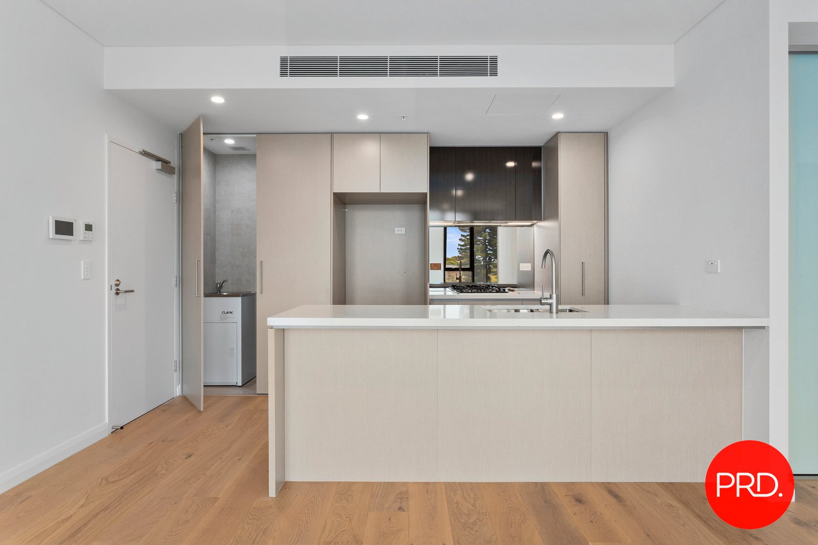 A218/1-3 Chapel Lane ROCKDALE 2