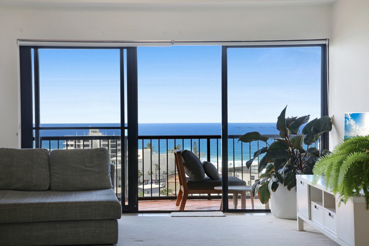A24/1 Great Hall Drive Miami 2