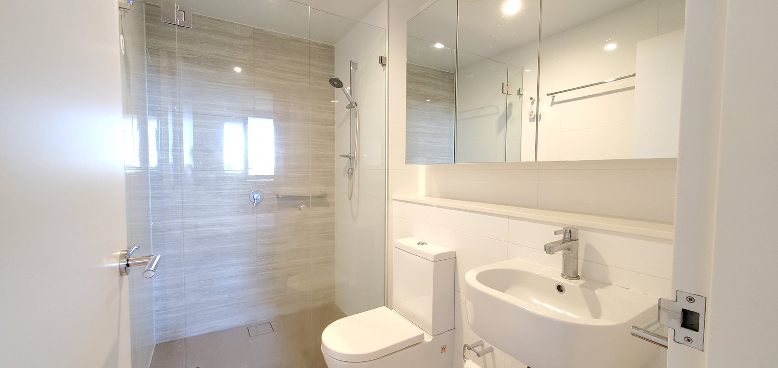 A309/1B Pearl Street HURSTVILLE 10