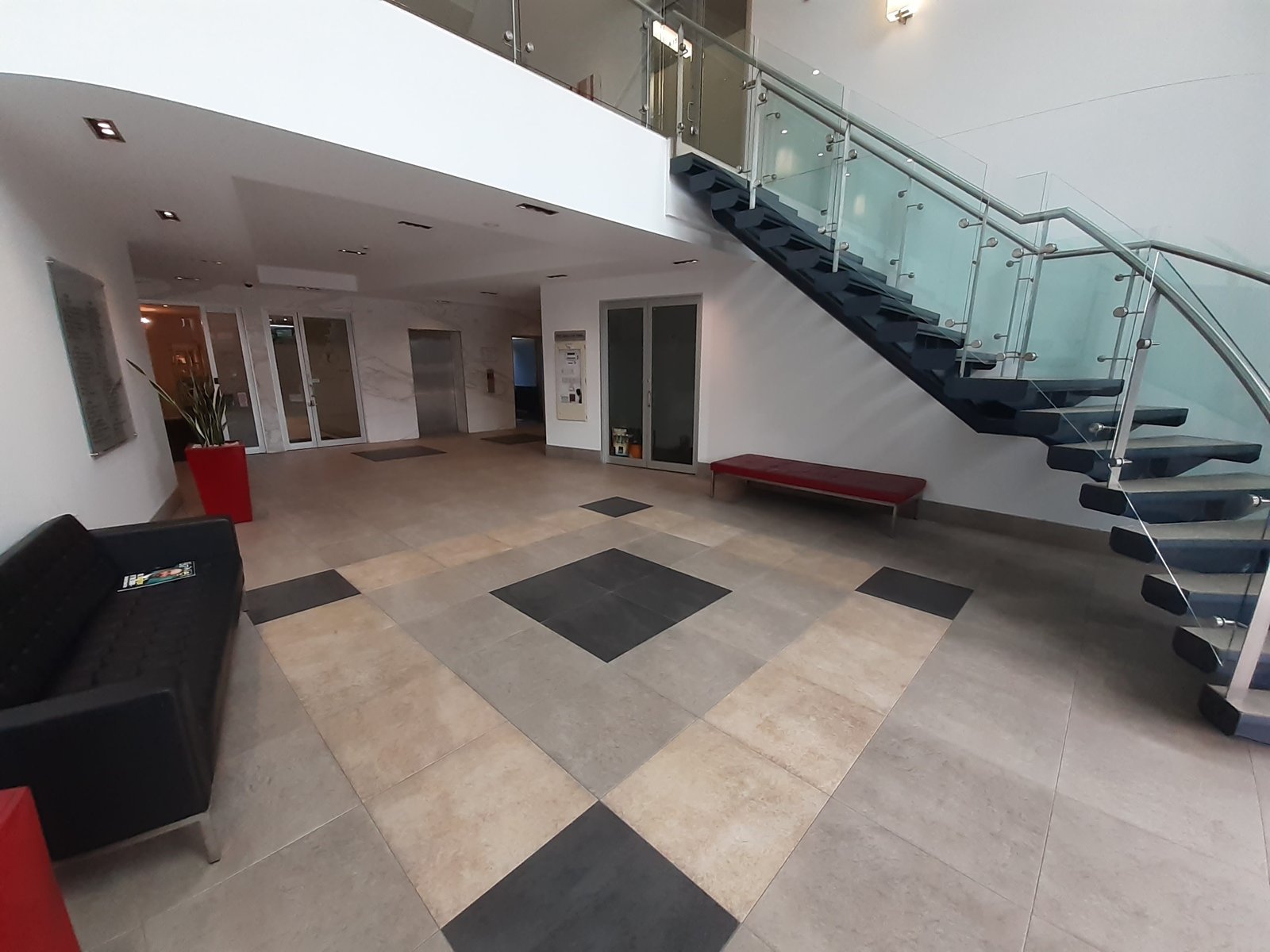 A36 24-32 Lexington Drive BELLA VISTA 5