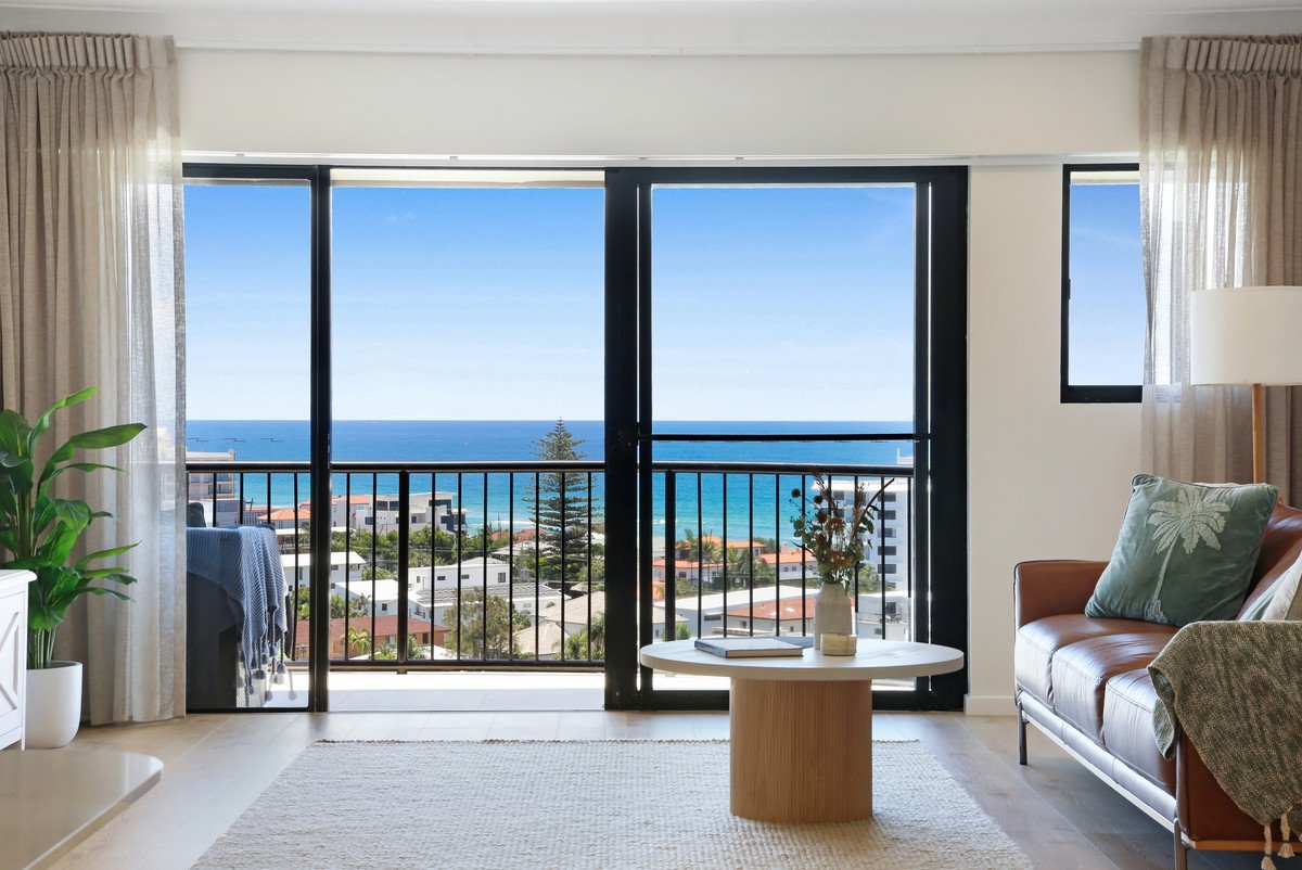 A37/1 Great Hall Drive Miami 3