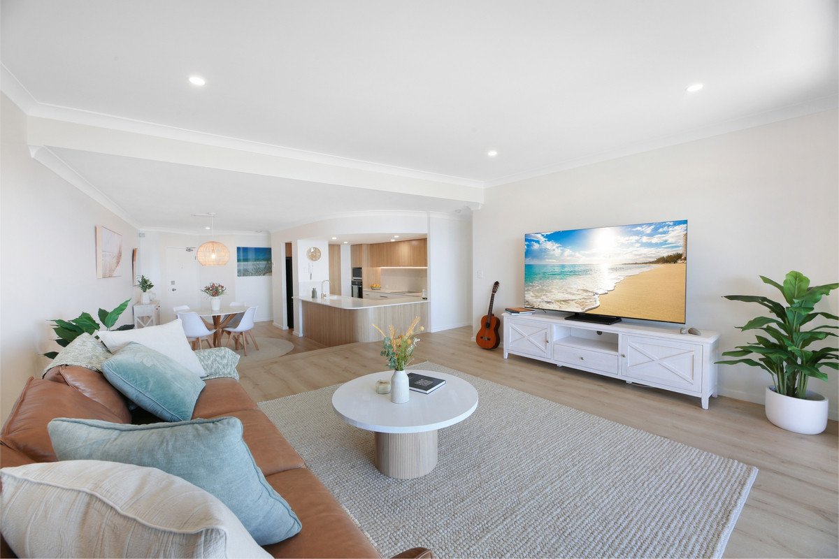 A37/1 Great Hall Drive Miami 4