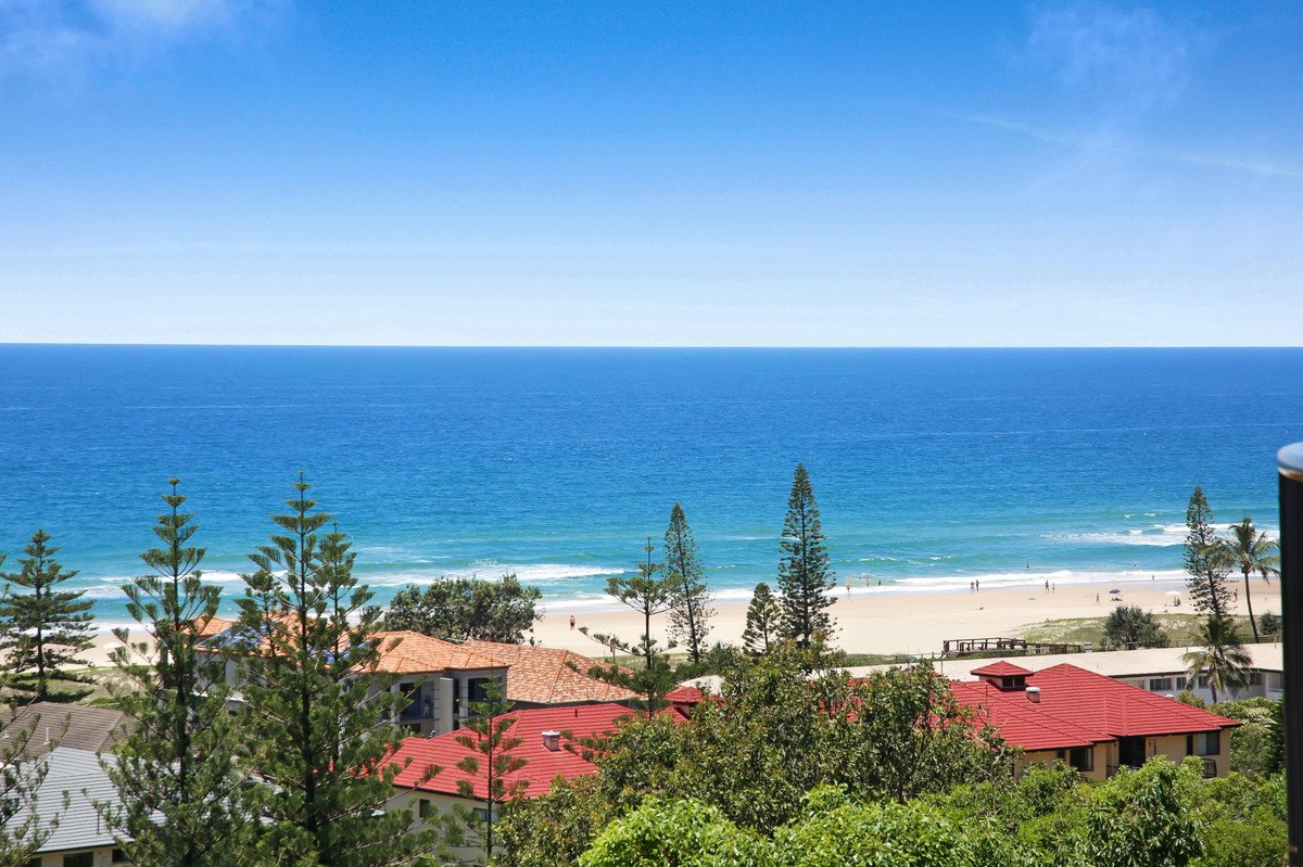 A37/1 Great Hall Drive Miami 20