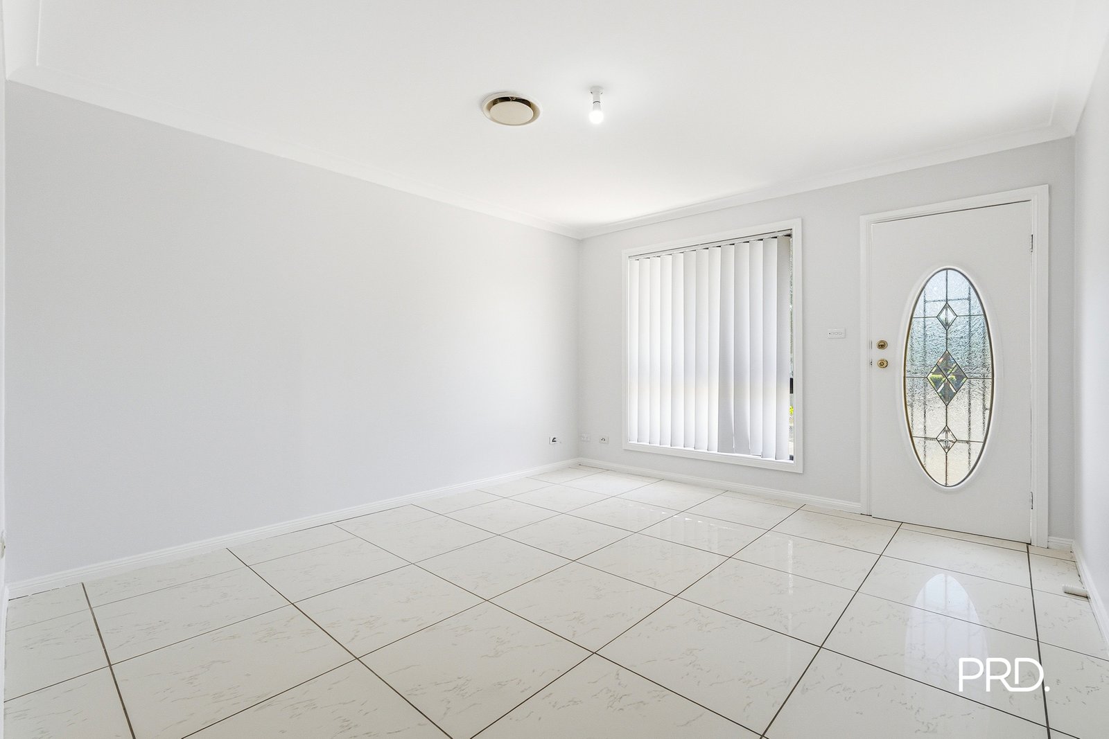 a/42 George St  Kingswood 2