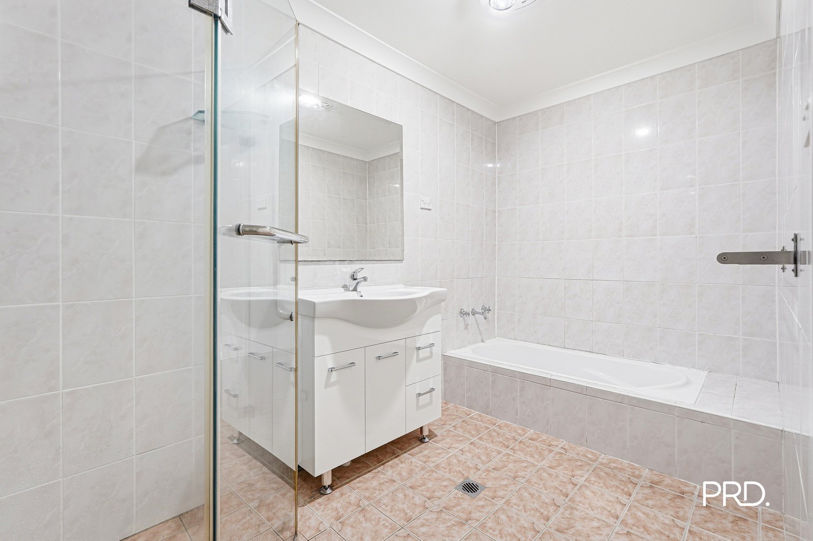 a/42 George St  Kingswood 7
