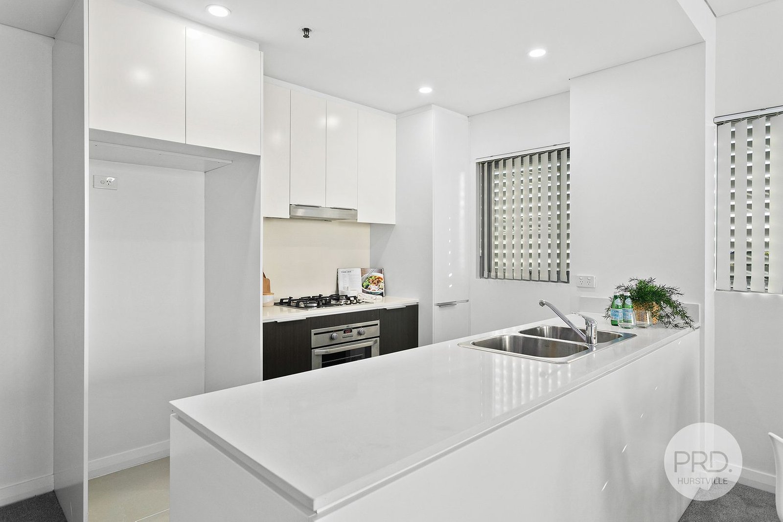A503/1-17 Elsie Street BURWOOD 3
