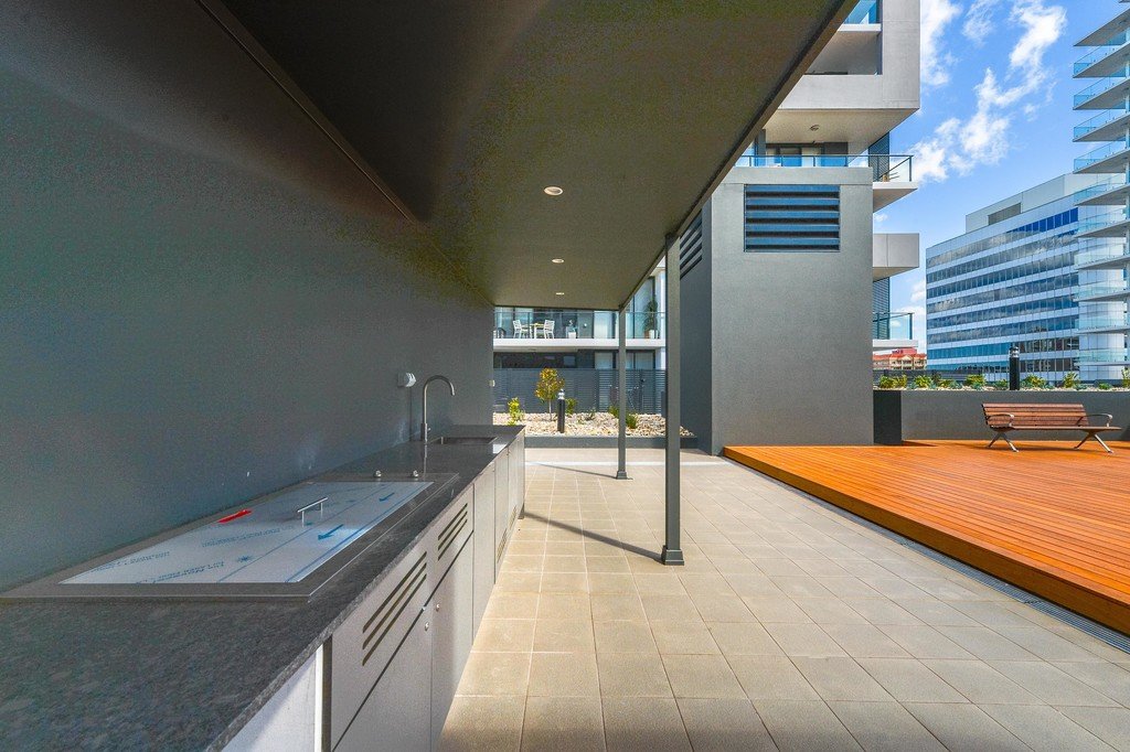 A605/41 Crown Street WOLLONGONG 11