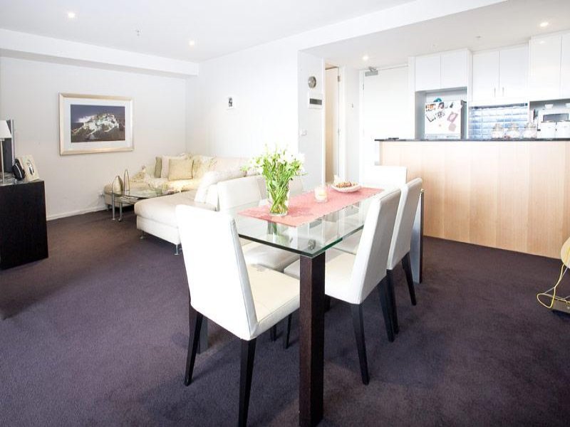 Gallery: A709,57 Bay Street