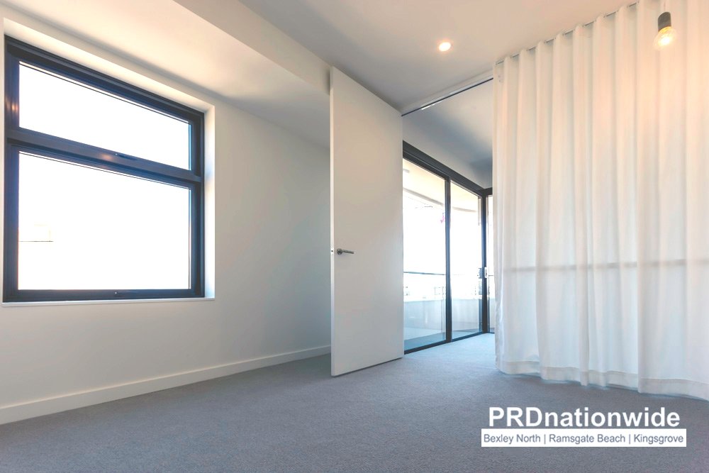 A808/20 Levey Street WOLLI CREEK 4