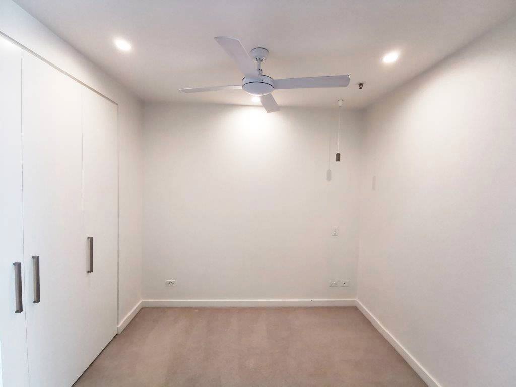 A906/20 Levey Street WOLLI CREEK 5