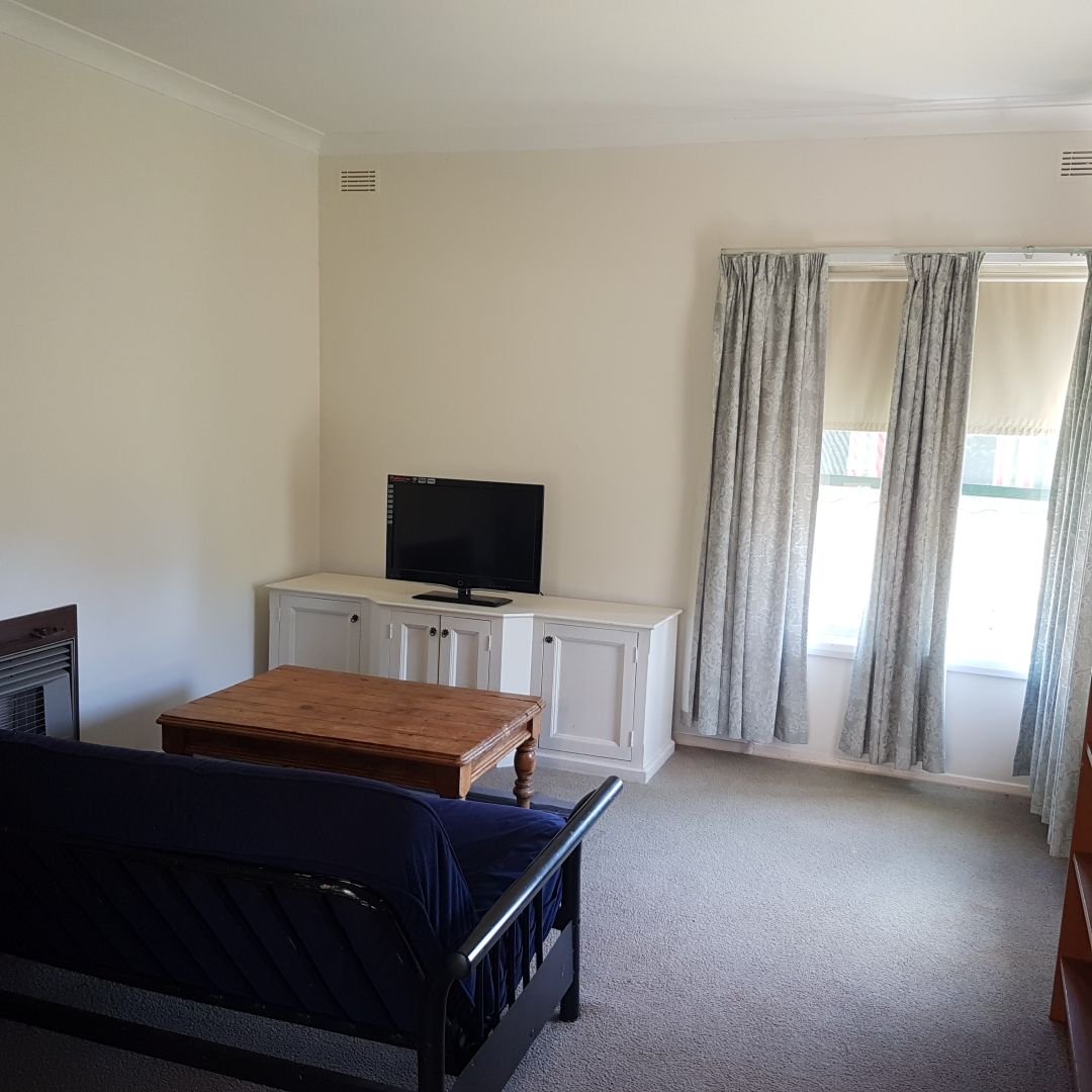 Adamilla Flat 106 Yellowin Road BATLOW 4