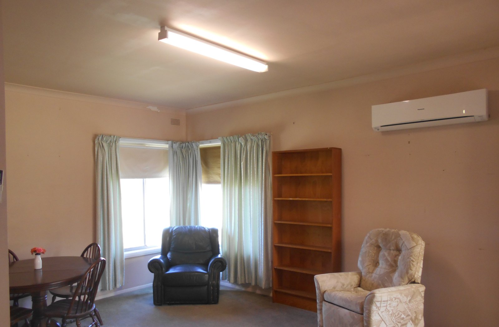 Adamilla Flat 106 Yellowin Road BATLOW 3