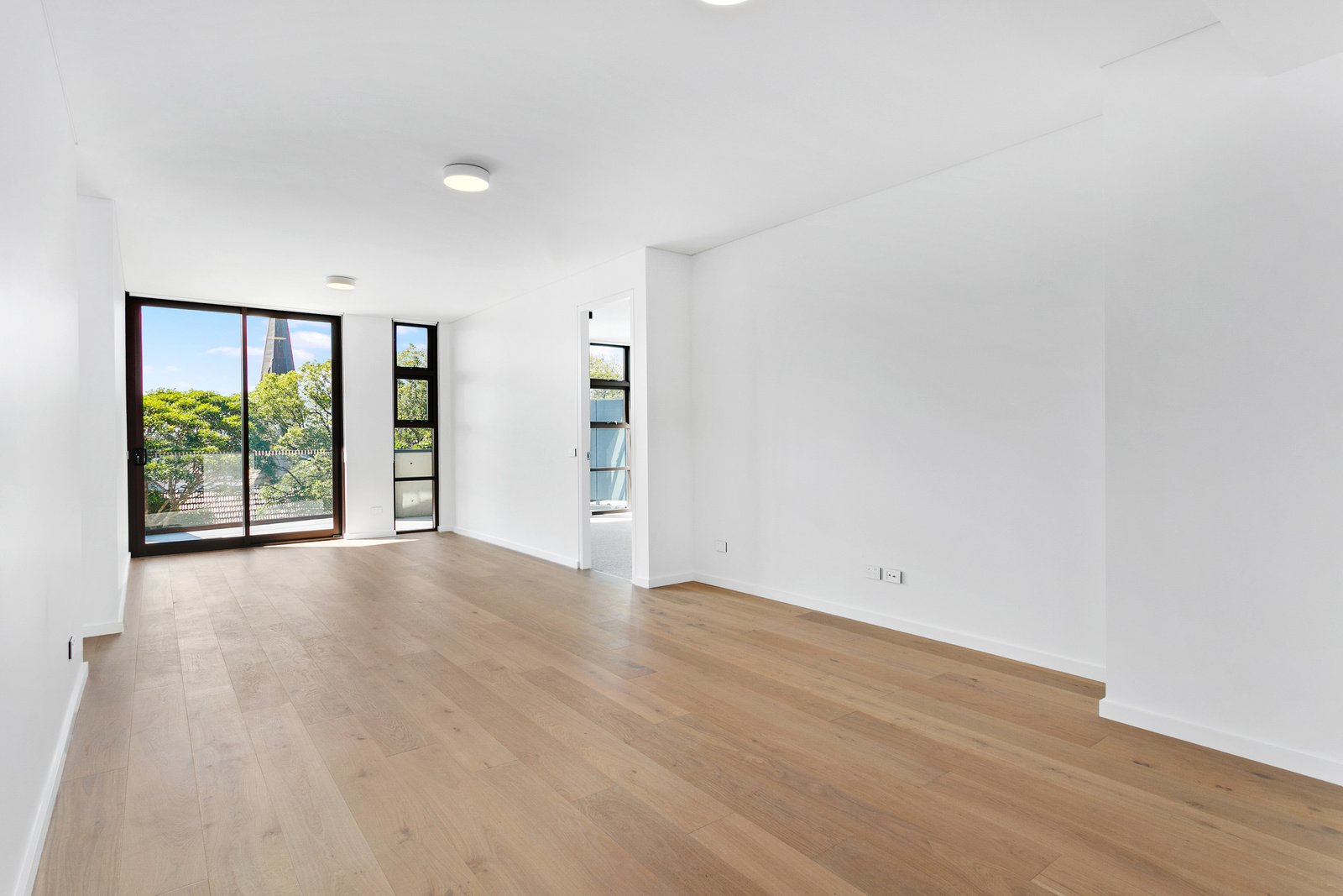 ADDRESS UPON REQUEST  MARRICKVILLE 2