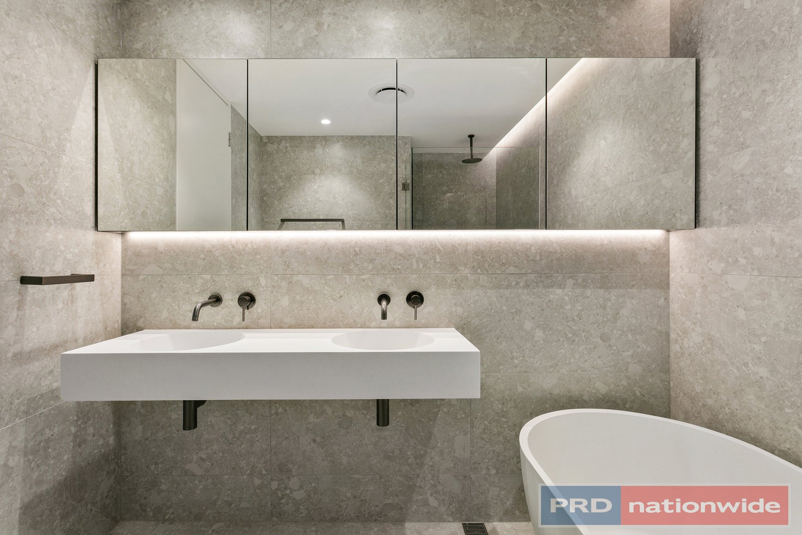 ADDRESS UPON REQUEST  MARRICKVILLE 9