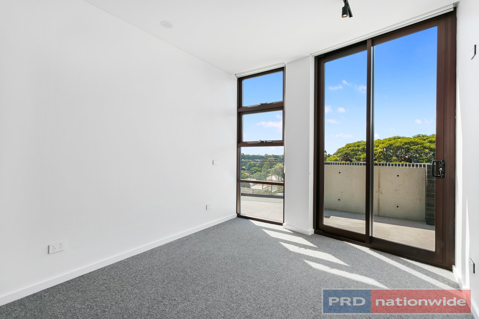 ADDRESS UPON REQUEST  MARRICKVILLE 10