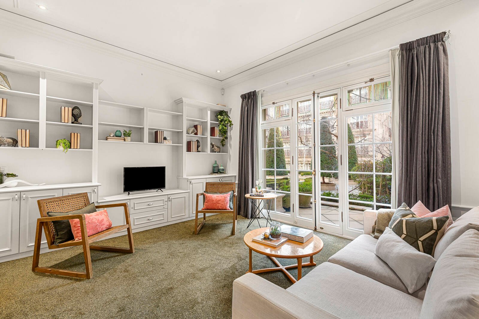 Real Estate and Property in Apartment 3c/151 Canterbury Road, Toorak, VIC