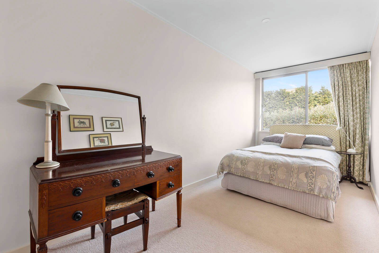 Real Estate and Property in Apartment 9/33 Albany Road, Toorak, VIC