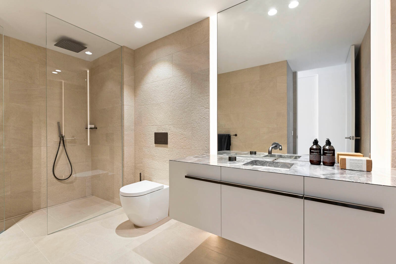 Real Estate and Property in APT 103/1203 Malvern Road, Malvern, VIC