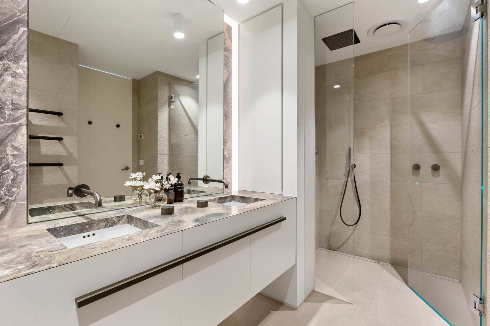 Real Estate and Property in APT 104/1203 Malvern Road, Malvern, VIC