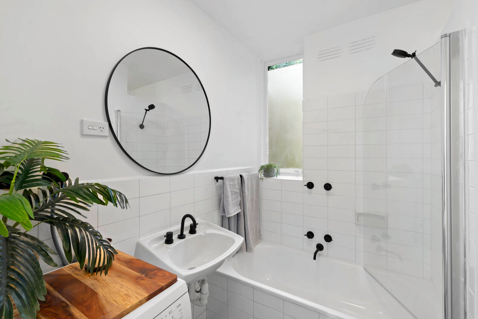 Real Estate and Property in APT 10/43 Grandview Grove, Prahran, VIC