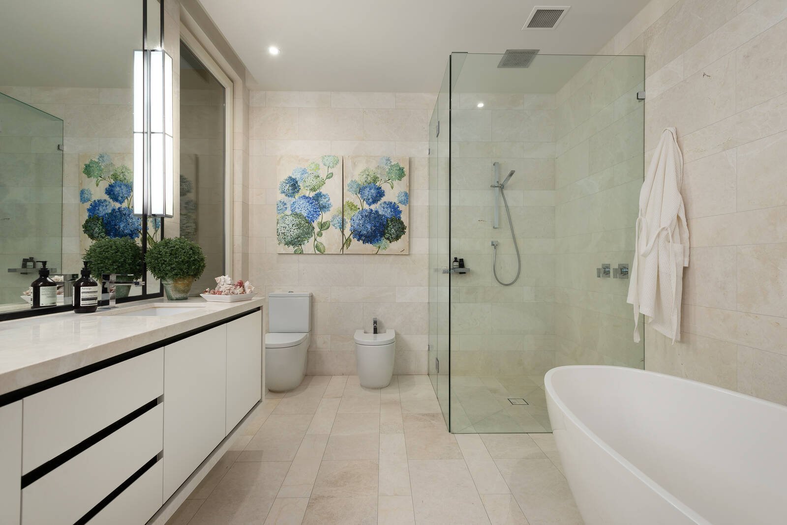 Real Estate and Property in APT 1/11 Copelen Street, South Yarra, VIC