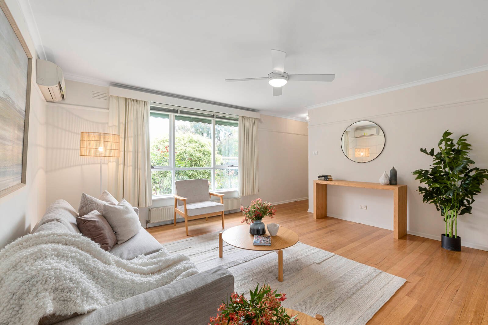 Real Estate and Property in APT 11/6 Creswick Street, Glen Iris, VIC