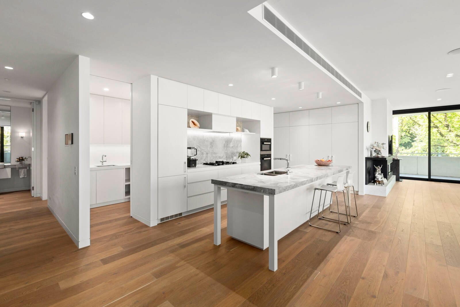 Real Estate and Property in APT 12/1 Irving Road, Toorak, VIC