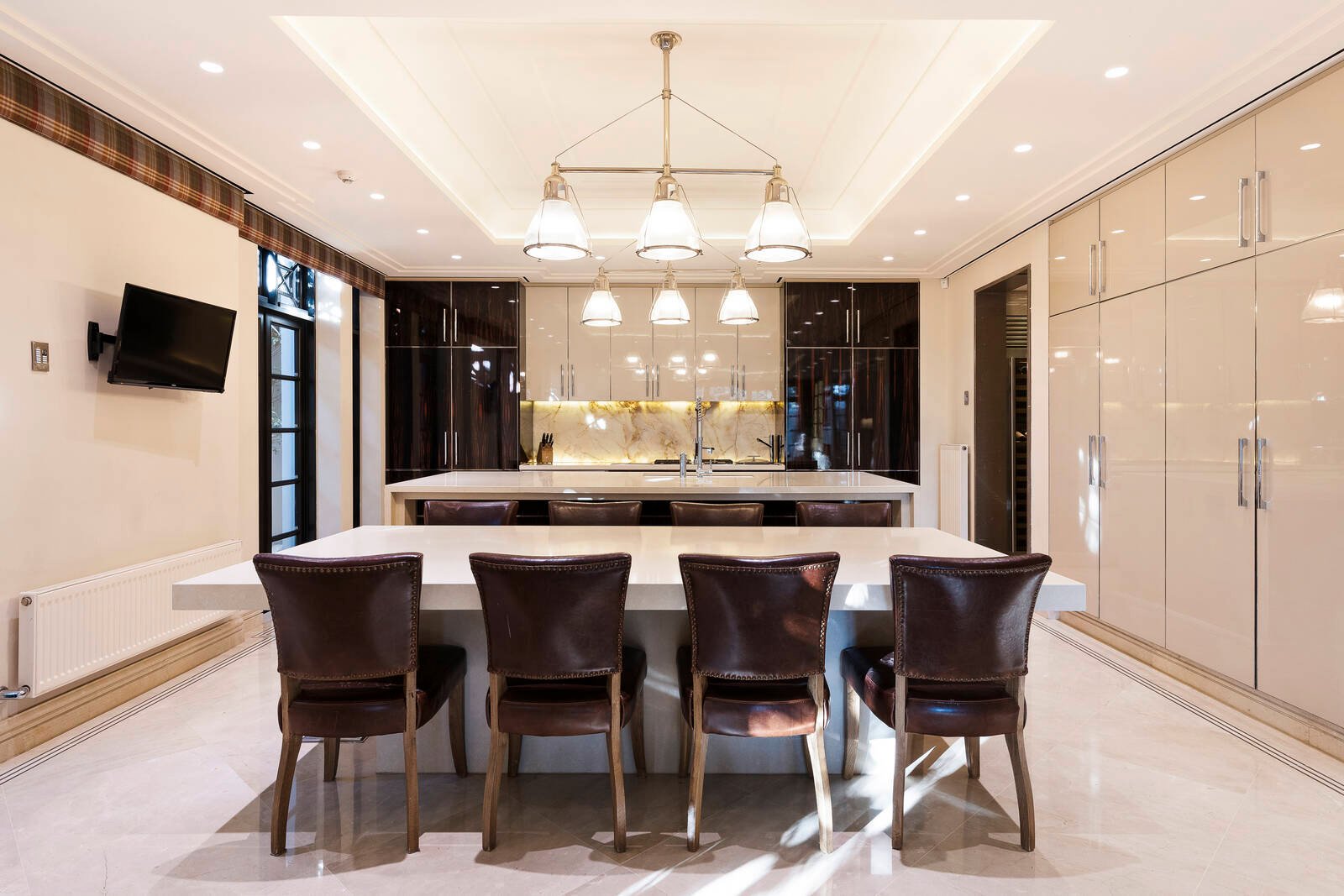 Real Estate and Property in APT 1/32 Grange Road, Toorak, VIC