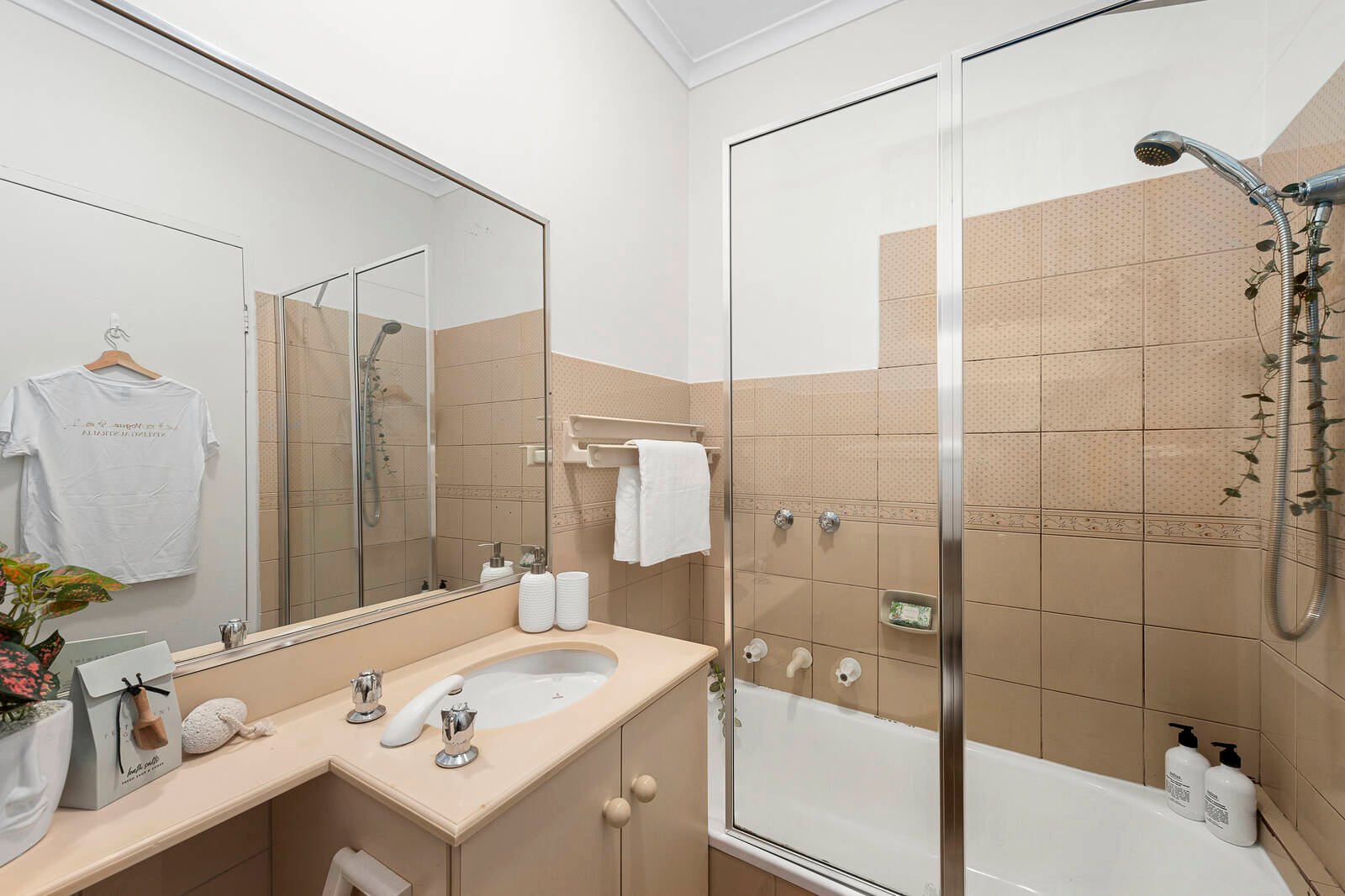 Real Estate and Property in APT 14/388 Toorak Road, South Yarra, VIC