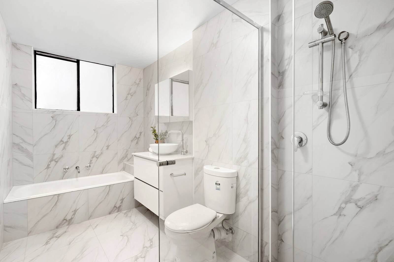 Real Estate and Property in APT 15/415 Toorak Road, Toorak, VIC