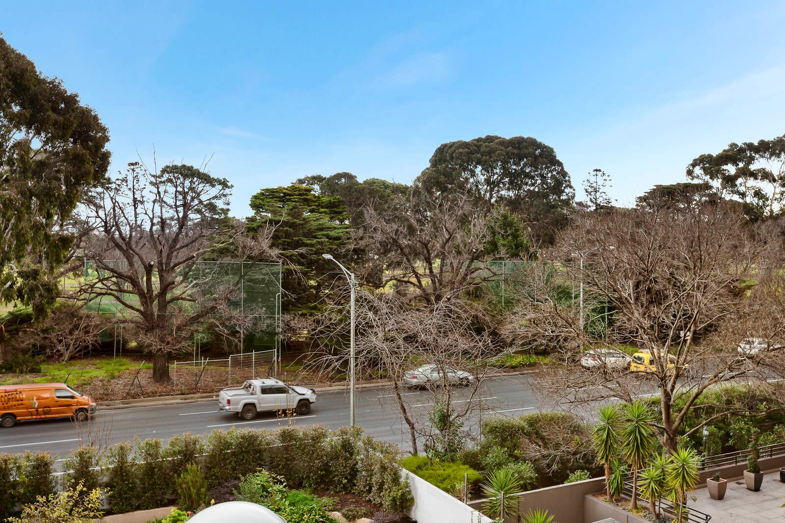 Real Estate and Property in APT 18/27 Queens Road, Melbourne, VIC