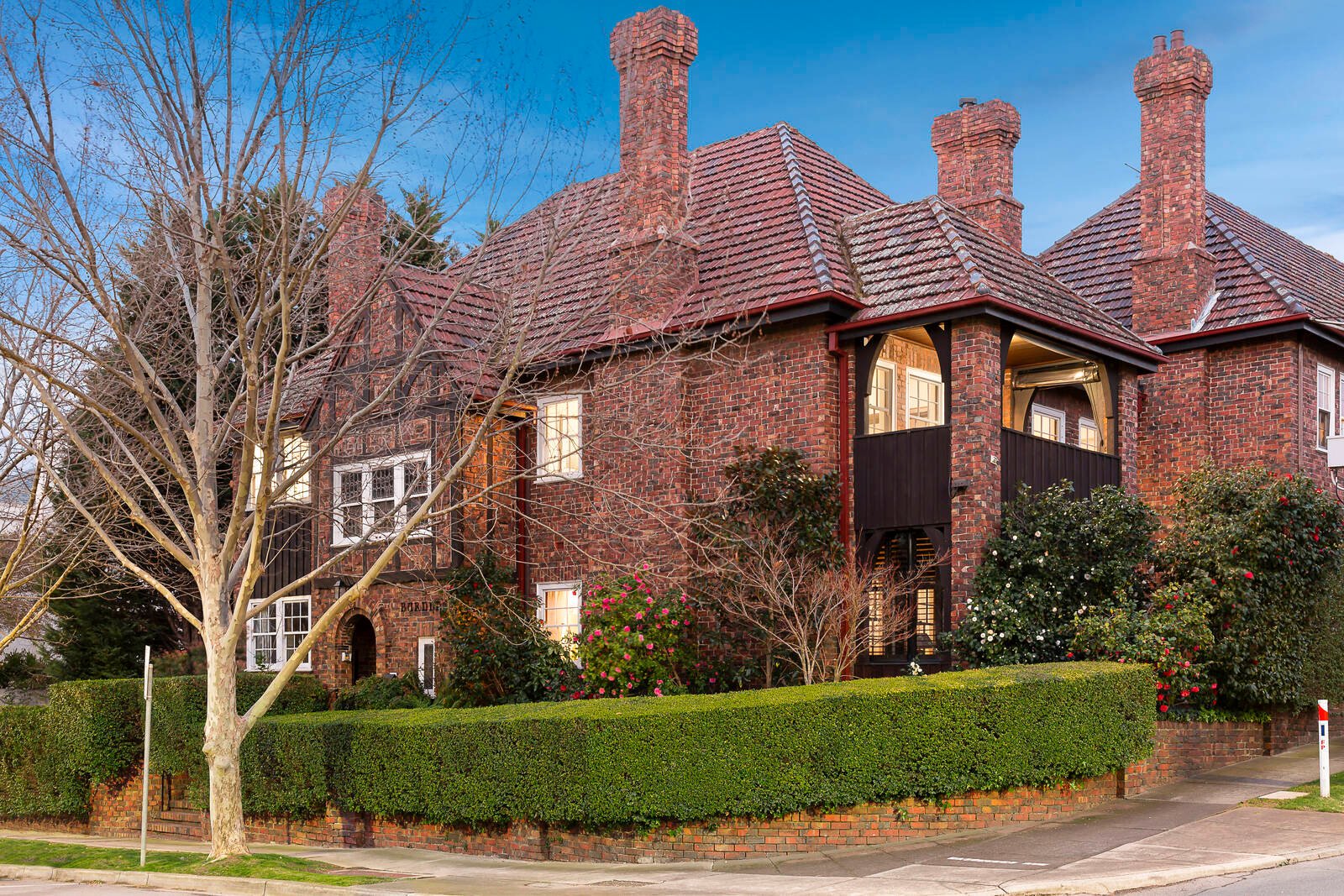 Real Estate and Property in APT 2/14 Grange Road, Toorak, VIC