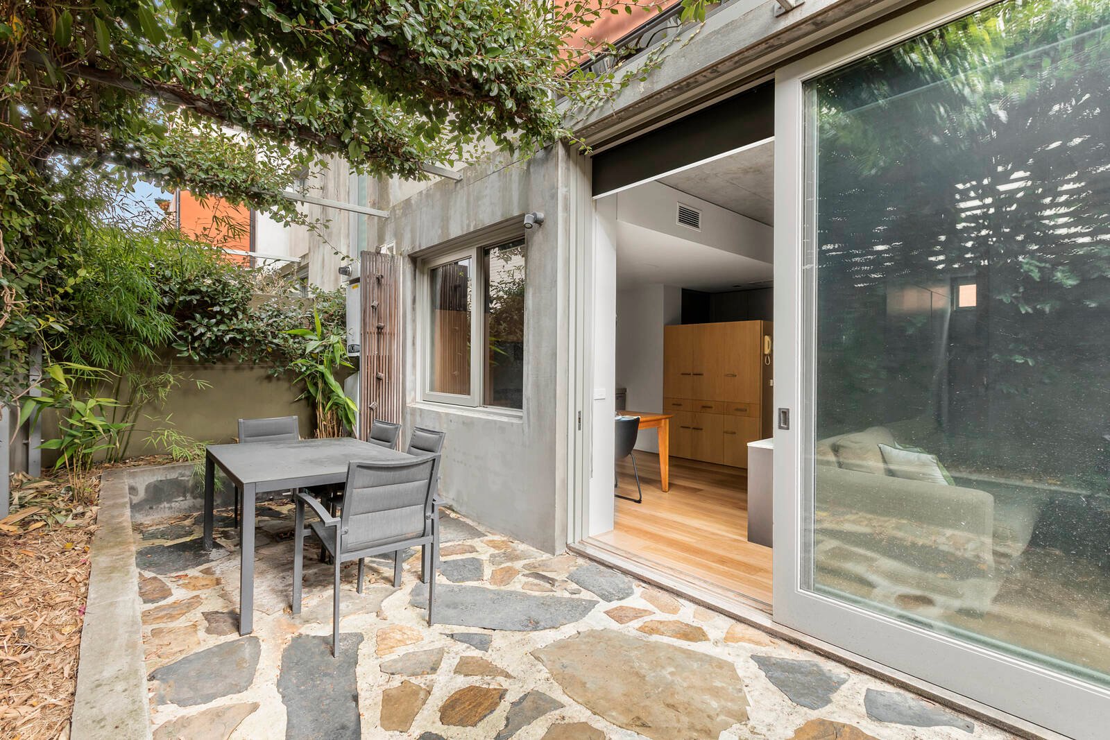 Real Estate and Property in APT 2/36 Wynnstay Road, Prahran, VIC