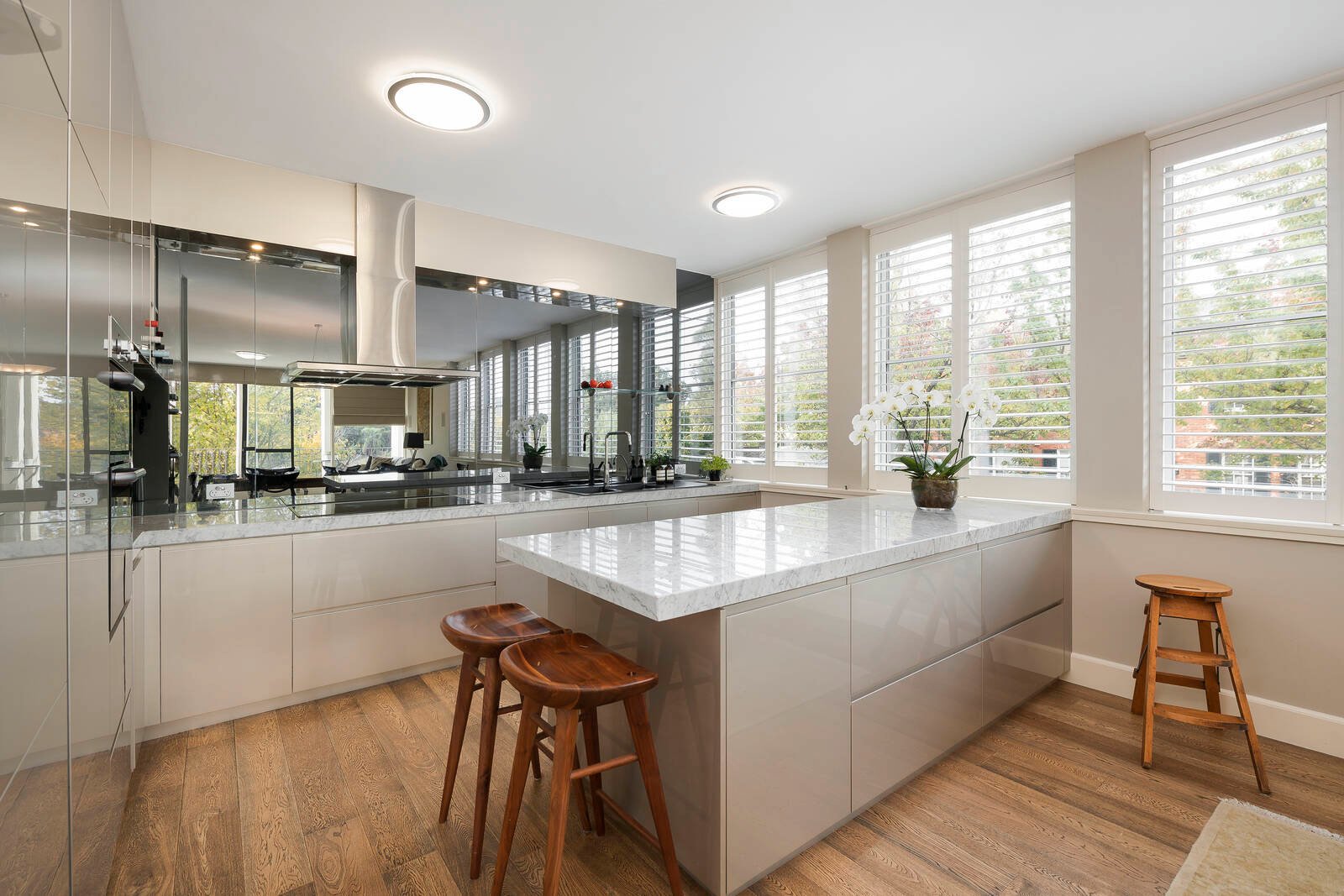 Real Estate and Property in APT 2/54 Anderson Street, South Yarra, VIC