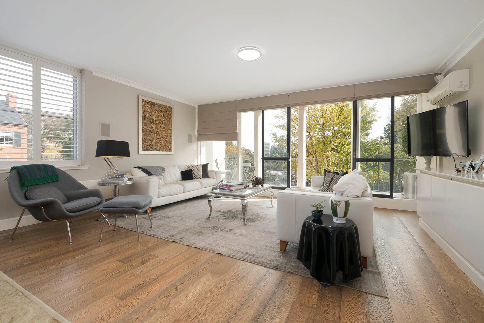 Real Estate and Property in APT 2/54 Anderson Street, South Yarra, VIC